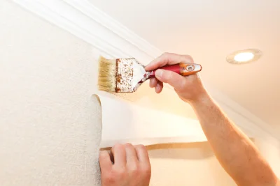 Pose de papier peint à Quaëdypre — revêtements muraux et toiles de verre